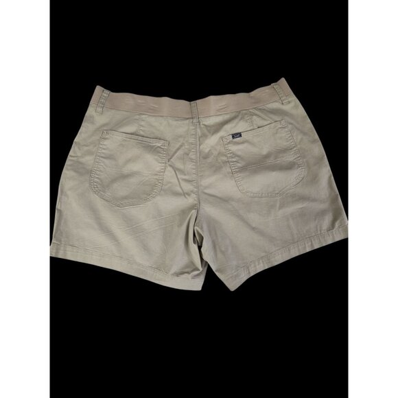 Lee Women’s Plus Utility Shorts 20W Mid Rise Stretch Pockets Khaki - NWT - Picture 4 of 7